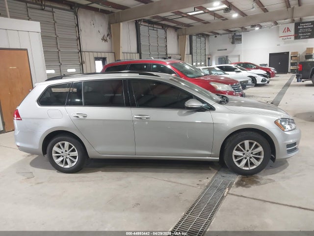 44993442 :رقم المزاد ، 3VWC17AU7GM520592 vin ، 2016 Volkswagen Golf Sportwagen Tsi S 4-door مزاد بيع