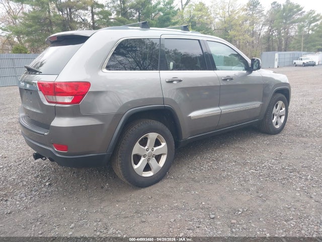 44993450 :رقم المزاد ، 1J4RR4GGXBC731182 vin ، 2011 Jeep Grand Cherokee Laredo مزاد بيع