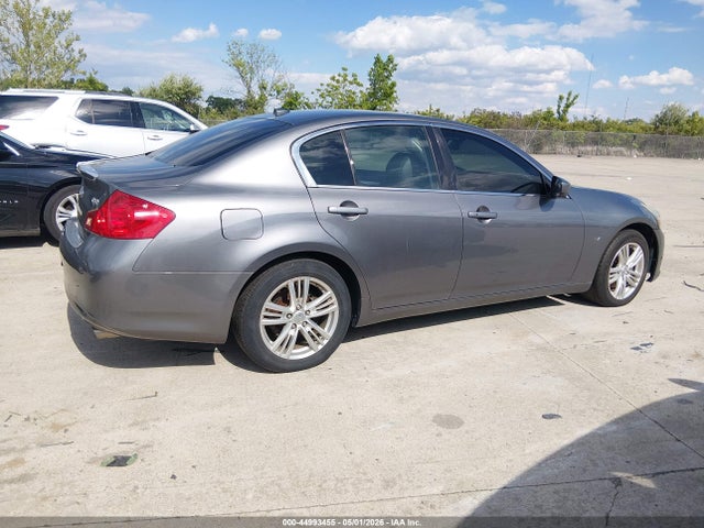 44993455 :رقم المزاد ، JN1CV6AR5FM520715 vin ، 2015 Infiniti Q40 مزاد بيع