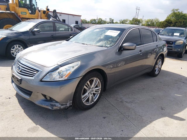 44993455 :رقم المزاد ، JN1CV6AR5FM520715 vin ، 2015 Infiniti Q40 مزاد بيع