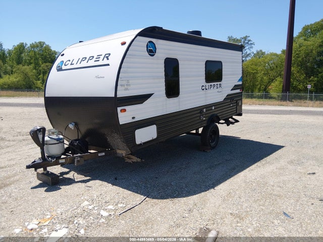 5ZT2CWFC8MJ126500 Coachmen Clipper