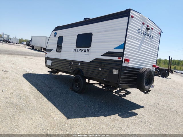 5ZT2CWFC8MJ126500 Coachmen Clipper
