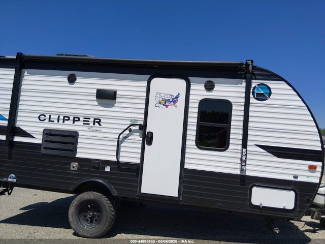 5ZT2CWFC8MJ126500 Coachmen Clipper