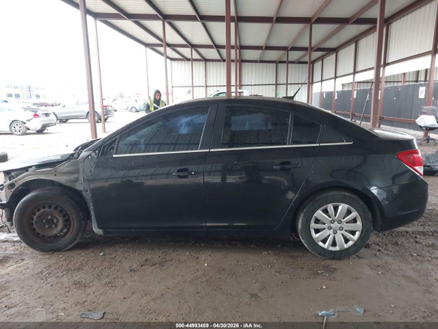 44993489 :رقم المزاد ، 1G1PC5SH8B7123053 vin ، 2011 Chevrolet Cruze Ls مزاد بيع