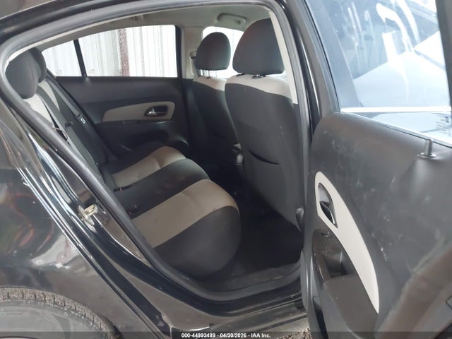 44993489 :رقم المزاد ، 1G1PC5SH8B7123053 vin ، 2011 Chevrolet Cruze Ls مزاد بيع