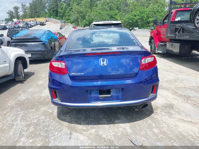 2015 Honda Accord Ex მანქანა იყიდება აუქციონზე, vin: 1HGCT1B75FA008832, აუქციონის ნომერი: 44993516