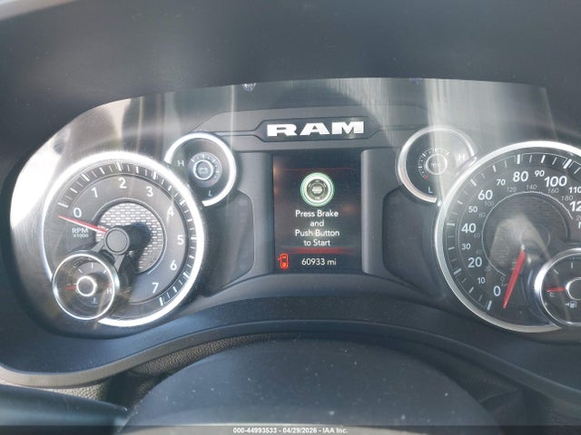 Продажа на аукционе авто 2021 Ram 1500 Big Horn  4x4 6'4 Box, vin: 1C6RRFBG6MN733518, номер лота: 44993533