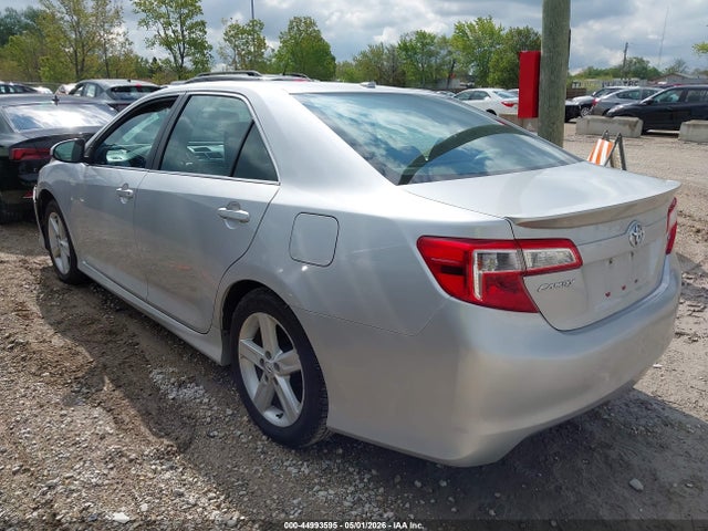 44993595 :رقم المزاد ، 4T1BF1FK0DU724562 vin ، 2013 Toyota Camry L/se/le/xle مزاد بيع