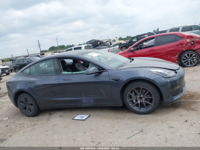Tesla Model 3 Rear-wheel Drive 2023 5YJ3E1EA6PF470101 Image 12