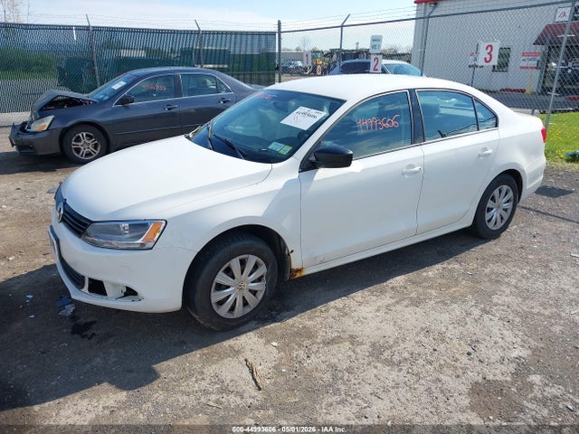 44993606 :رقم المزاد ، 3VW2K7AJ2EM233088 vin ، 2014 Volkswagen Jetta 2.0l S مزاد بيع