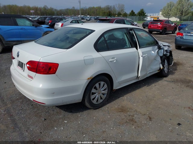 44993606 :رقم المزاد ، 3VW2K7AJ2EM233088 vin ، 2014 Volkswagen Jetta 2.0l S مزاد بيع