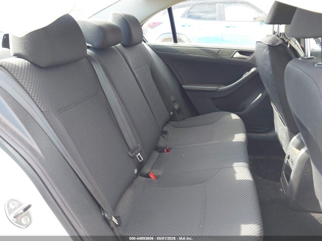 44993606 :رقم المزاد ، 3VW2K7AJ2EM233088 vin ، 2014 Volkswagen Jetta 2.0l S مزاد بيع