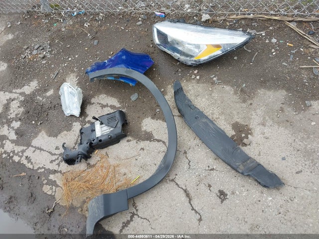 44993611 :رقم المزاد ، 1FMCU9GD5JUB53929 vin ، 2018 Ford Escape Se مزاد بيع