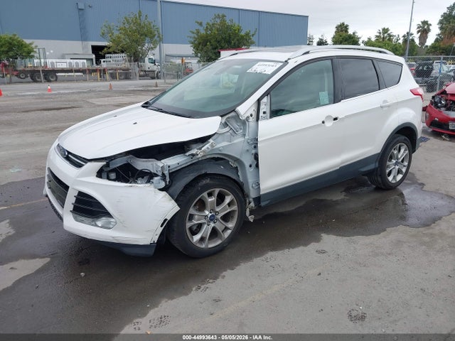 Продаж на аукціоні авто 2016 Ford Escape Titanium, vin: 1FMCU0J95GUA76391, номер лоту: 44993643