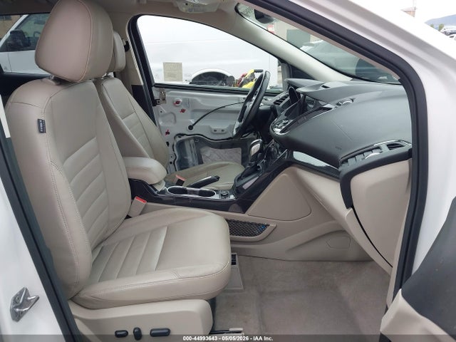 Продаж на аукціоні авто 2016 Ford Escape Titanium, vin: 1FMCU0J95GUA76391, номер лоту: 44993643