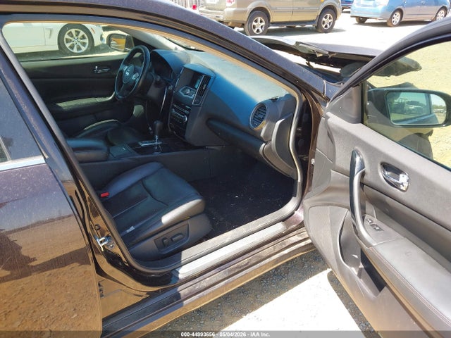 44993656 :رقم المزاد ، 1N4AA5APXBC836223 vin ، 2011 Nissan Maxima 3.5 Sv مزاد بيع