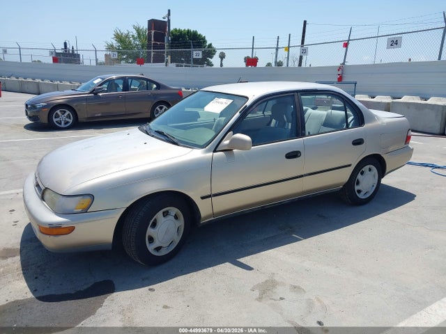 1997 Toyota Corolla Dx მანქანა იყიდება აუქციონზე, vin: 1NXBB02E0VZ527088, აუქციონის ნომერი: 44993679