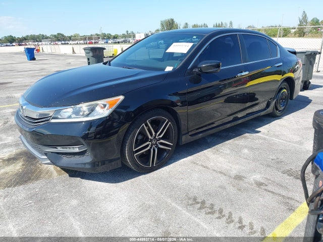 Продажа на аукционе авто 2017 Honda Accord Sport, vin: 1HGCR2F5XHA185599, номер лота: 44993714