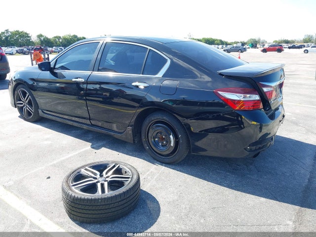Продажа на аукционе авто 2017 Honda Accord Sport, vin: 1HGCR2F5XHA185599, номер лота: 44993714