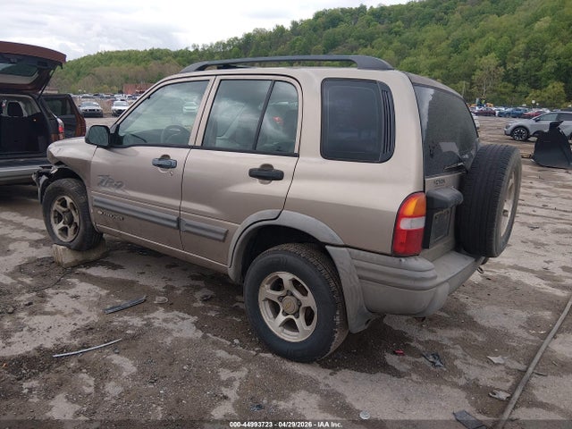 Продажа на аукционе авто 2002 Chevrolet Tracker Hard Top Zr2, vin: 2CNBJ734526954522, номер лота: 44993723