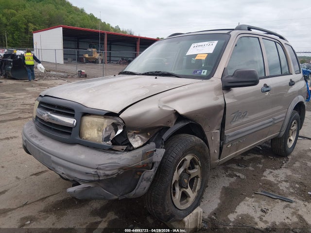 Продажа на аукционе авто 2002 Chevrolet Tracker Hard Top Zr2, vin: 2CNBJ734526954522, номер лота: 44993723