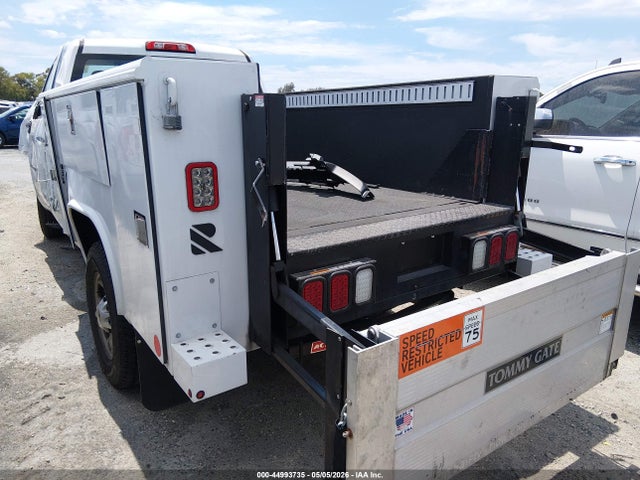 1GB0WLE76NF328926 Chevrolet Silverado 2500hd 2wd Long Bed Wt