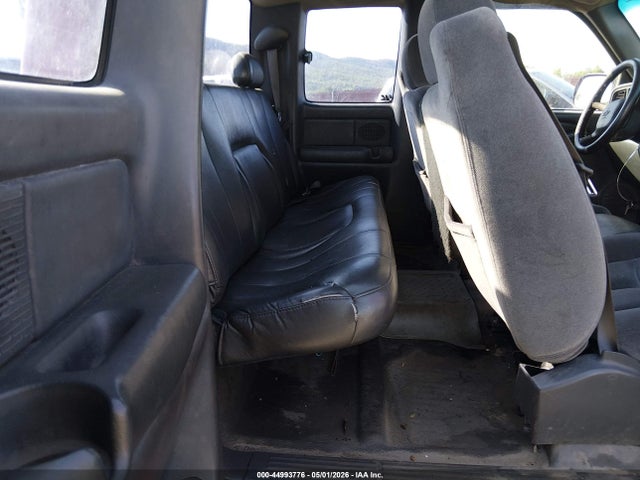 Aukcja sprzedaży 2000 Chevrolet Silverado 2500, vin: 1GCGK29U0YE157083, numer aukcji: 44993776