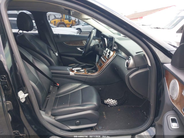 44993790 :رقم المزاد ، 55SWF4KBXFU034504 vin ، 2015 Mercedes-benz C 300 4matic مزاد بيع