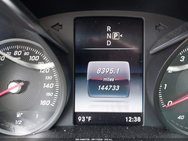 44993790 :رقم المزاد ، 55SWF4KBXFU034504 vin ، 2015 Mercedes-benz C 300 4matic مزاد بيع