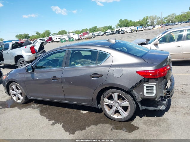 Продаж на аукціоні авто 2013 Acura Ilx 2.0l, vin: 19VDE1F56DE015880, номер лоту: 44993795