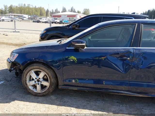 Продажа на аукционе авто 2013 Volkswagen Jetta 2.0l Tdi, vin: 3VWLL7AJ8DM272171, номер лота: 44993799