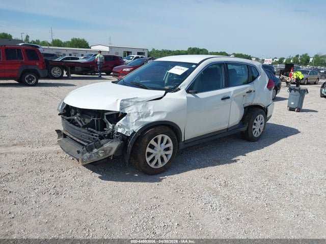 Nissan ROGUE S 2017 KNMAT2MV7HP549291 Image 2
