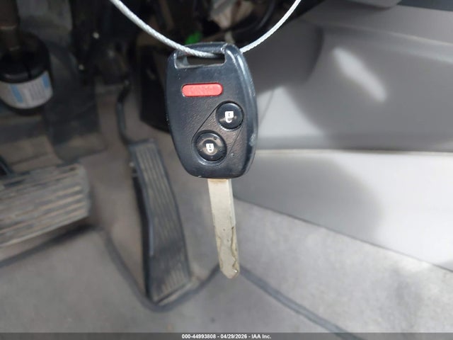 44993808 :رقم المزاد ، JHMFA16577S003376 vin ، 2007 Honda Civic Lx مزاد بيع