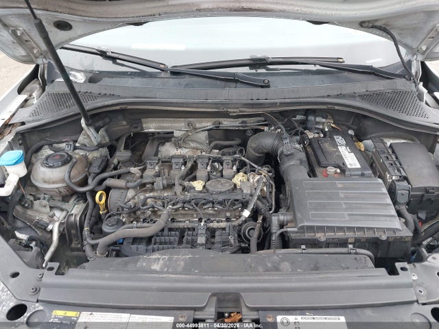 2018 Volkswagen Tiguan 2.0t Se/2.0t Sel მანქანა იყიდება აუქციონზე, vin: 3VV2B7AX4JM067157, აუქციონის ნომერი: 44993811
