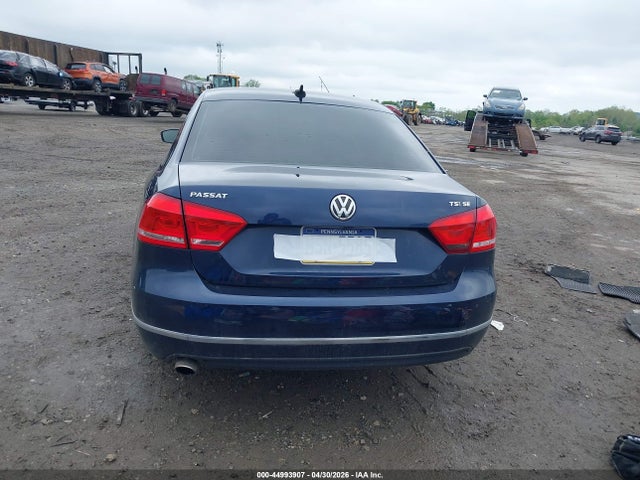 2015 Volkswagen Passat 1.8t Se მანქანა იყიდება აუქციონზე, vin: 1VWBT7A35FC005412, აუქციონის ნომერი: 44993907