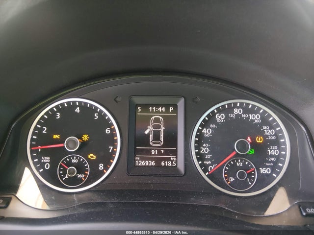 Auction sale of the 2015 Volkswagen Tiguan Se, vin: WVGAV7AX0FW568695, lot number: 44993910
