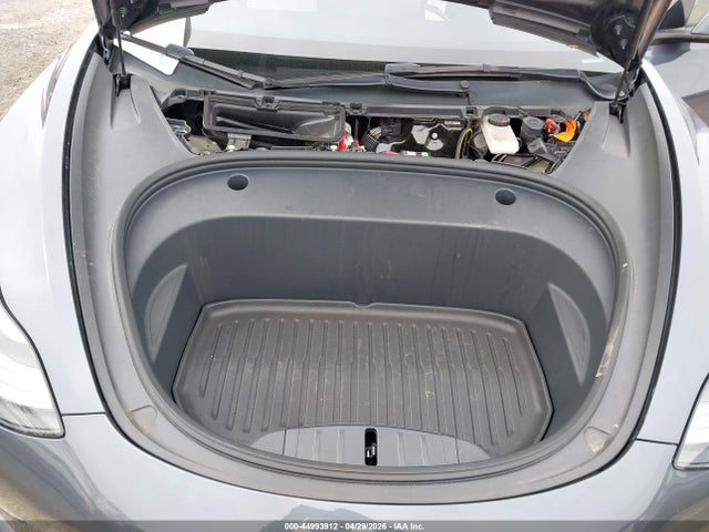 2022 Tesla Model 3 Rear-wheel Drive მანქანა იყიდება აუქციონზე, vin: 5YJ3E1EA2NF320970, აუქციონის ნომერი: 44993912