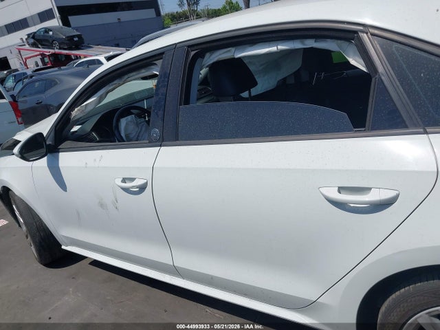Aukcja sprzedaży 2019 Volkswagen Passat 2.0t Wolfsburg Edition, vin: 1VWLA7A30KC000512, numer aukcji: 44993933