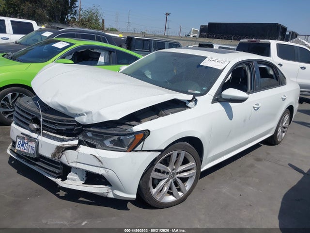 Aukcja sprzedaży 2019 Volkswagen Passat 2.0t Wolfsburg Edition, vin: 1VWLA7A30KC000512, numer aukcji: 44993933