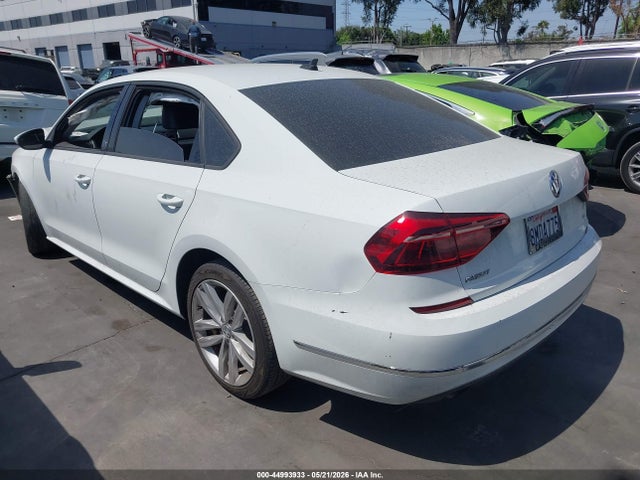 Aukcja sprzedaży 2019 Volkswagen Passat 2.0t Wolfsburg Edition, vin: 1VWLA7A30KC000512, numer aukcji: 44993933