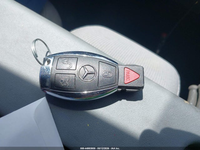 2014 Mercedes-benz C 300 Sport 4matic მანქანა იყიდება აუქციონზე, vin: WDDGF8AB6EA949121, აუქციონის ნომერი: 44993959