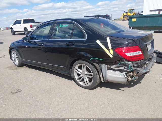 2014 Mercedes-benz C 300 Sport 4matic მანქანა იყიდება აუქციონზე, vin: WDDGF8AB6EA949121, აუქციონის ნომერი: 44993959
