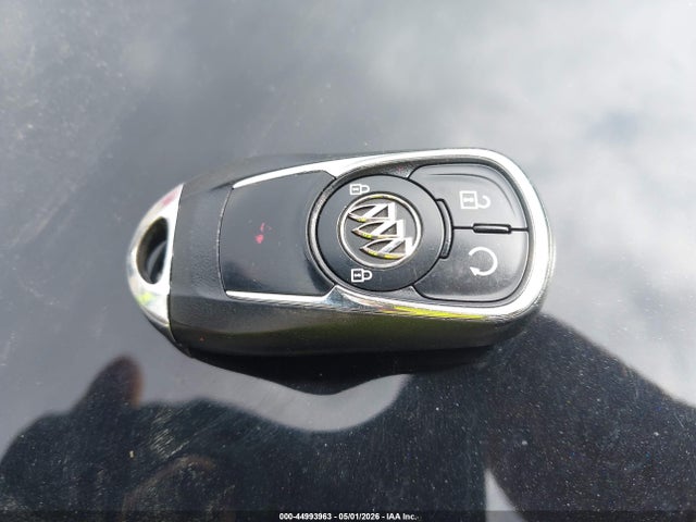 44993963 :رقم المزاد ، KL4CJCSM0KB873308 vin ، 2019 Buick Encore Fwd Essence مزاد بيع
