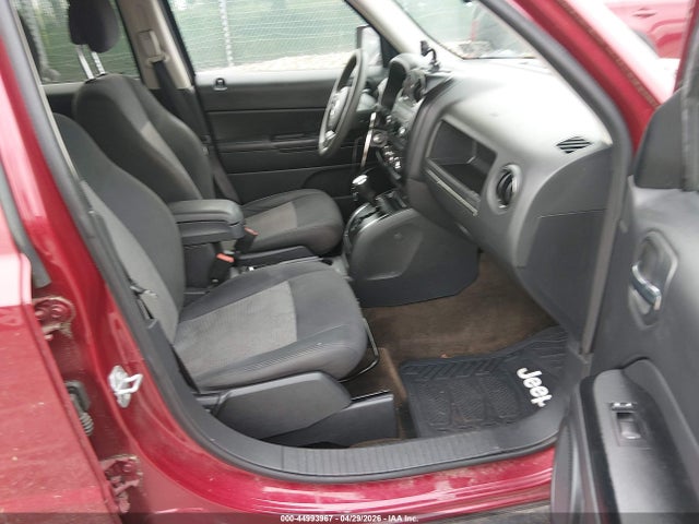 1C4NJRBB5GD501636 Jeep Patriot Sport