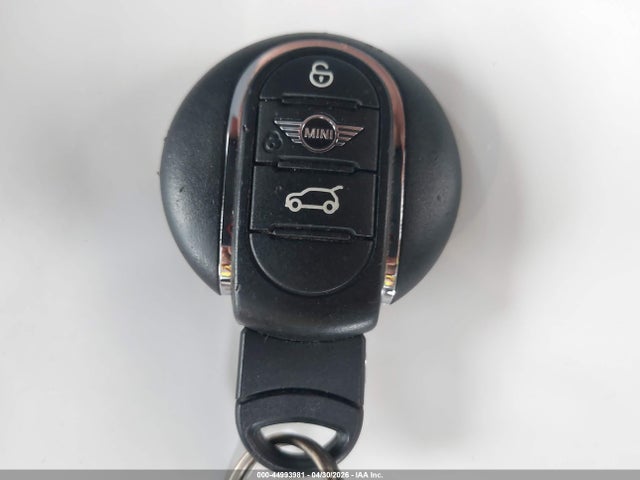 44993981 :رقم المزاد ، WMZYW7C00L3M21080 vin ، 2020 Mini Countryman Cooper S مزاد بيع