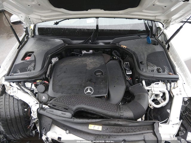 44994005 :رقم المزاد ، W1KZF8EB0MA982973 vin ، 2021 Mercedes-benz E 350 4matic مزاد بيع
