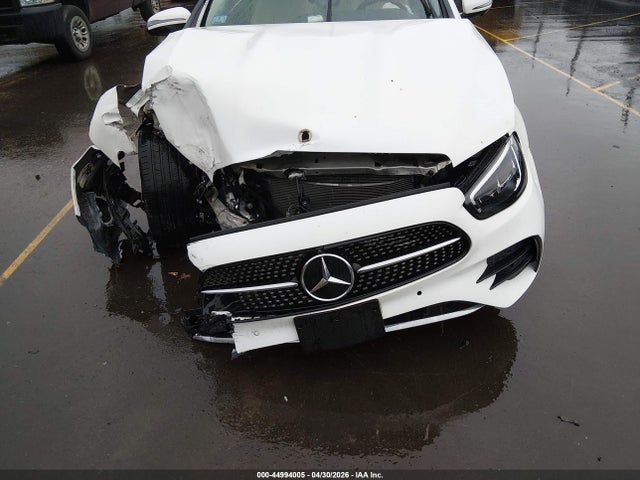 44994005 :رقم المزاد ، W1KZF8EB0MA982973 vin ، 2021 Mercedes-benz E 350 4matic مزاد بيع