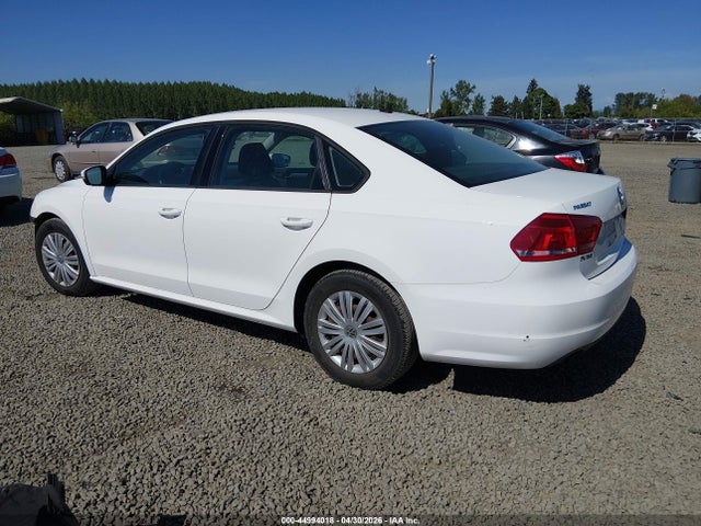1VWAT7A30FC091160 Volkswagen Passat 1.8t S
