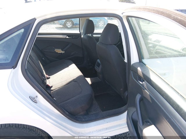 1VWAT7A30FC091160 Volkswagen Passat 1.8t S