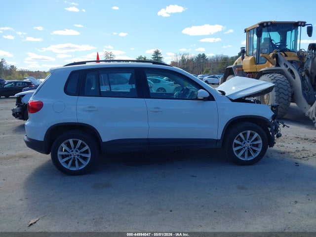 Aukcja sprzedaży 2017 Volkswagen Tiguan 2.0t/2.0t S, vin: WVGBV7AXXHK043075, numer aukcji: 44994047